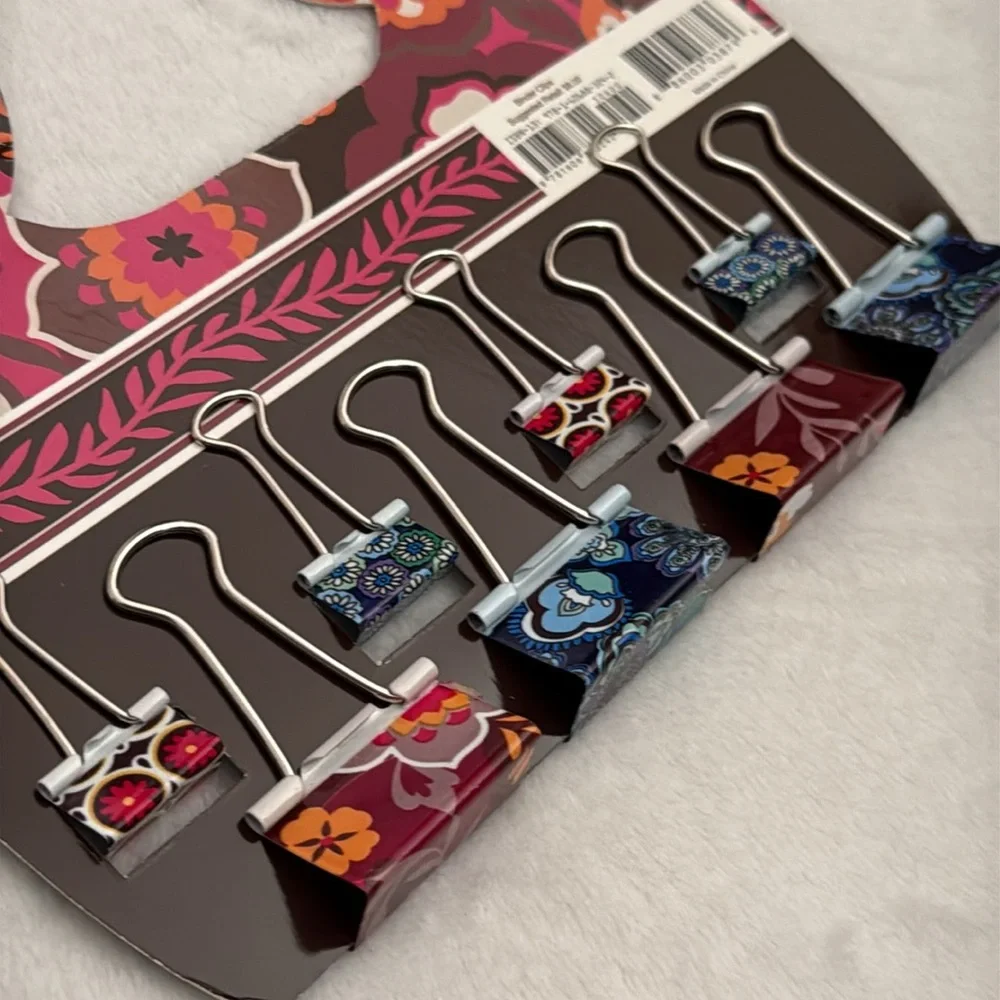 {NWT} Vera Bradley | Carnaby Blue Rhapsody Retired Metal Binder Clips Set (8pc)